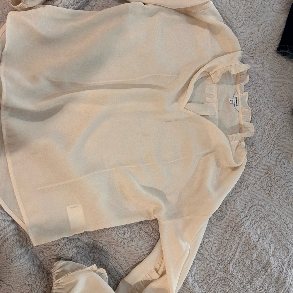 Express Cream Ruffle Blouse - Picture 6 of 6